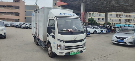 上汽大通跃进ES80纯电动厢式货车租赁